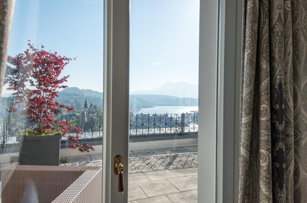 Chateau Guetsch Lucerne Room photo